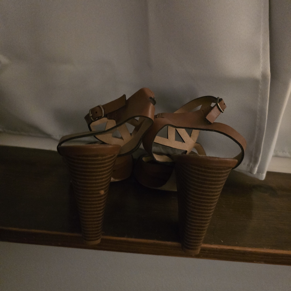 JustFab Tan Cutout Sandals - Picture 4 of 5